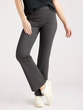 Quince Ultra-Stretch Ponte Bootcut
Pants NWT M Charcoal Comfort Career Capsule